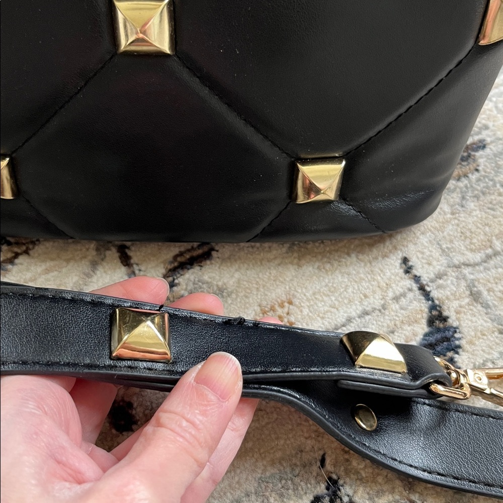 Black Quilted Handbag with Gold Accents - Picture 6 of 8